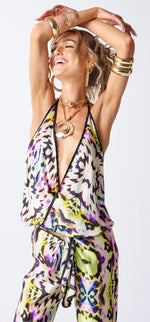 Load image into Gallery viewer, Twisty Top