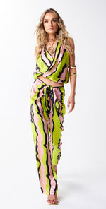 Load image into Gallery viewer, Twisty Top