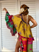 Load image into Gallery viewer, Floaty Top