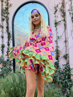 Load image into Gallery viewer, Eyes Wide Set