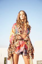 Load image into Gallery viewer, Chic Shrug